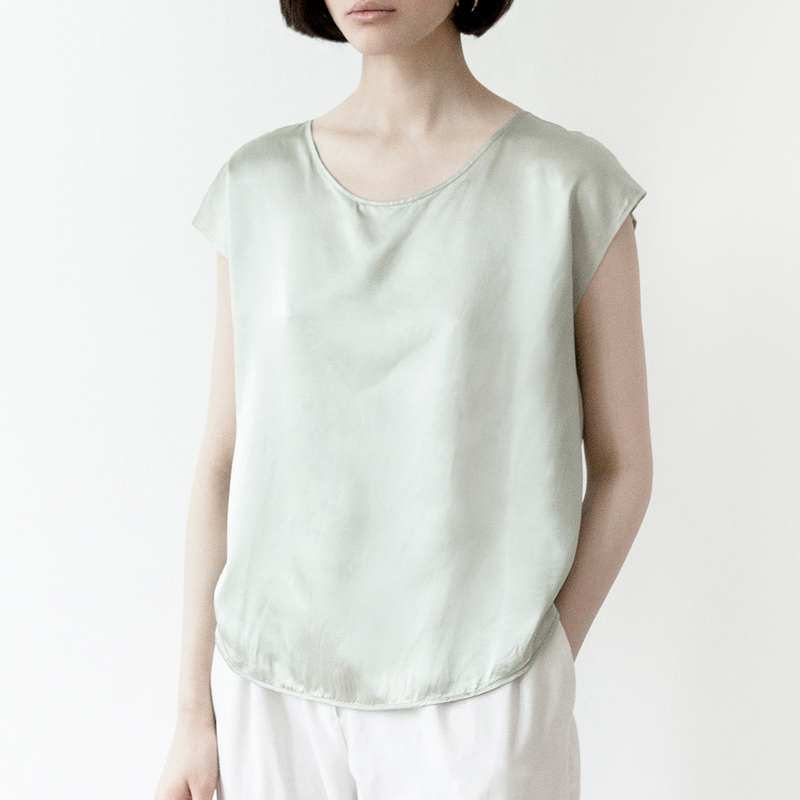 The Short-Sleeve Silk Shirt